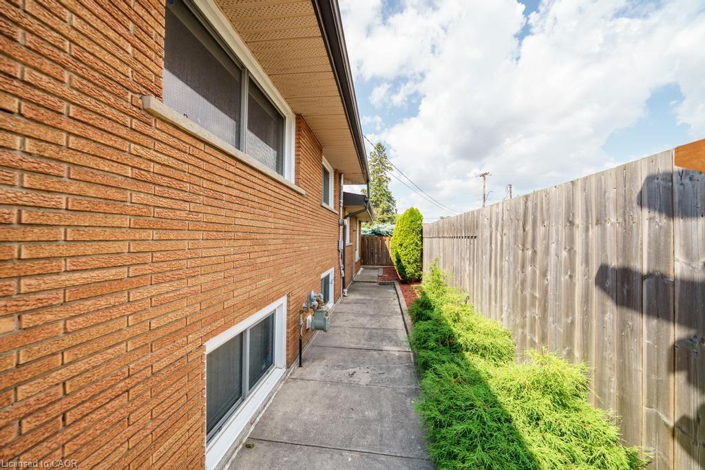 117 Sunrise Drive, Hamilton, ON - Outdoor With Exterior