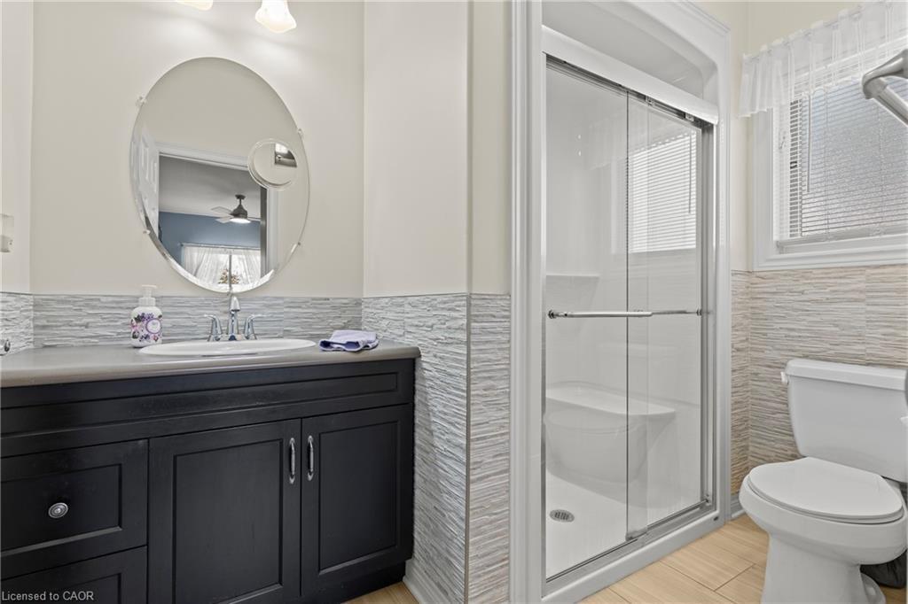 19-9440 Eagle Ridge Drive, Niagara Falls, ON - Indoor Photo Showing Bathroom