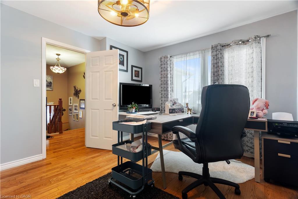 1486 Reynolds Avenue, Burlington, ON - Indoor Photo Showing Office