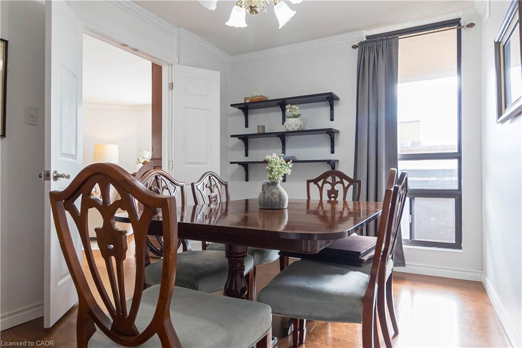 1003-222 Jackson Street W, Hamilton, ON - Indoor Photo Showing Dining Room