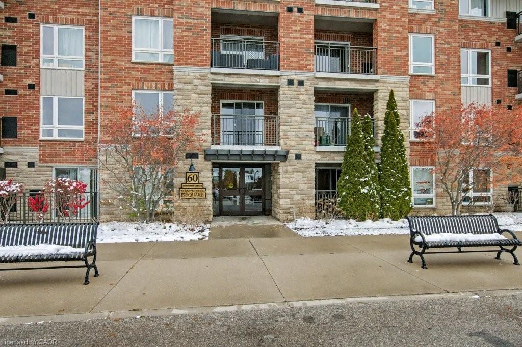 112-60 Lynnmore Street, Guelph, ON - Outdoor With Facade