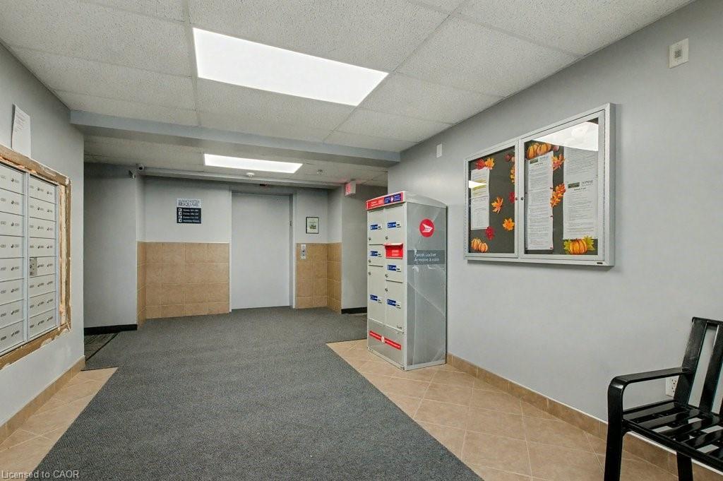 112-60 Lynnmore Street, Guelph, ON - Indoor