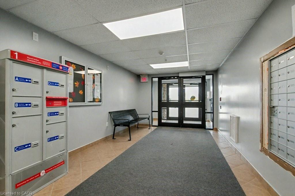 112-60 Lynnmore Street, Guelph, ON - Indoor