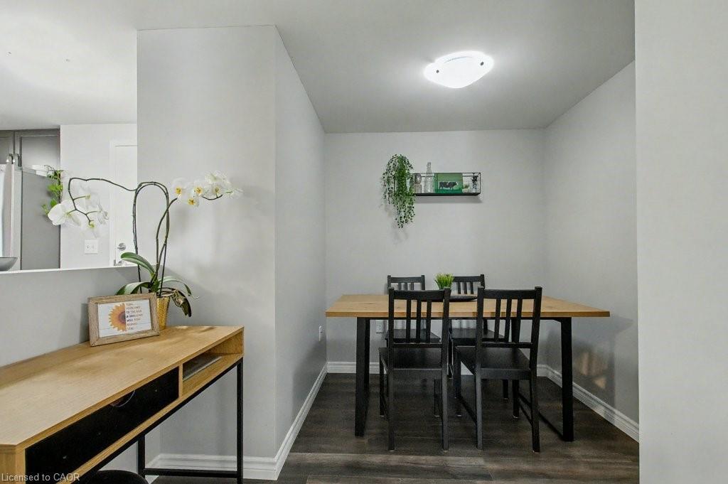 112-60 Lynnmore Street, Guelph, ON - Indoor Photo Showing Other Room