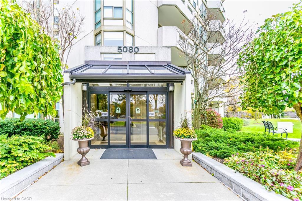 403-5080 Pinedale Avenue, Burlington, ON - Outdoor