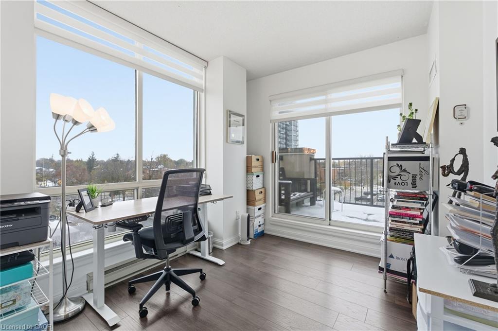 403-430 Pearl Street, Burlington, ON - Indoor Photo Showing Office
