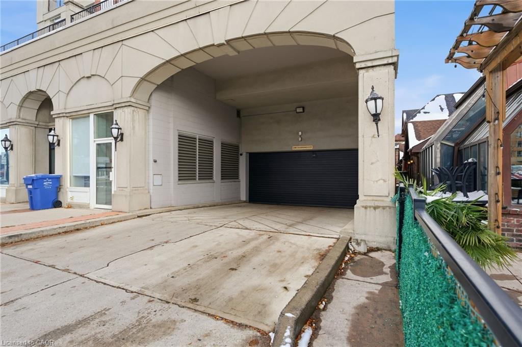 403-430 Pearl Street, Burlington, ON - Outdoor