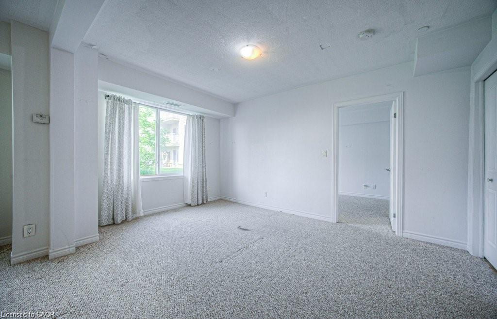 104-8 Harris Street, Cambridge, ON - Indoor Photo Showing Other Room