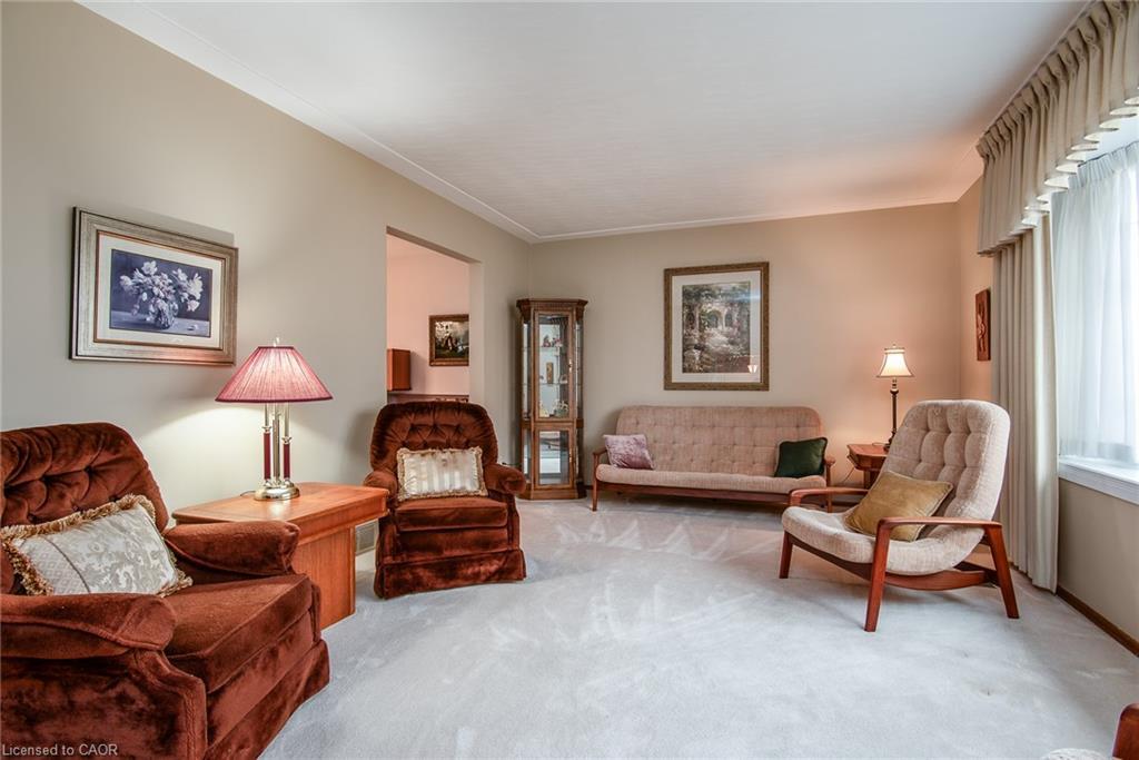 155 Shuh Avenue, Kitchener, ON - Indoor