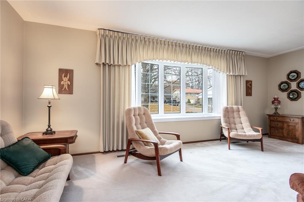 155 Shuh Avenue, Kitchener, ON - Indoor