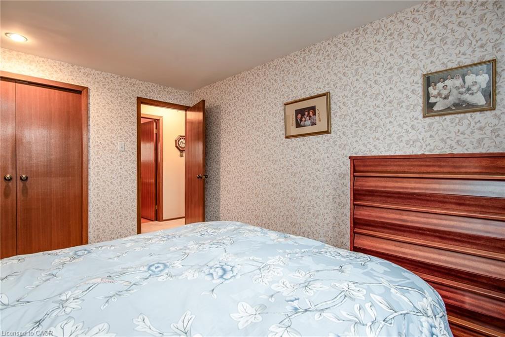 155 Shuh Avenue, Kitchener, ON - Indoor Photo Showing Bedroom