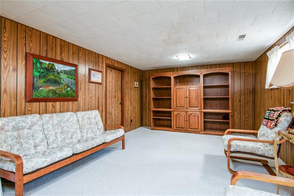 155 Shuh Avenue, Kitchener, ON - Indoor