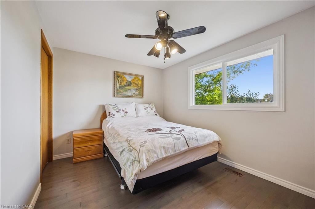 117 Partridge Place, Waterloo, ON - Indoor Photo Showing Bedroom