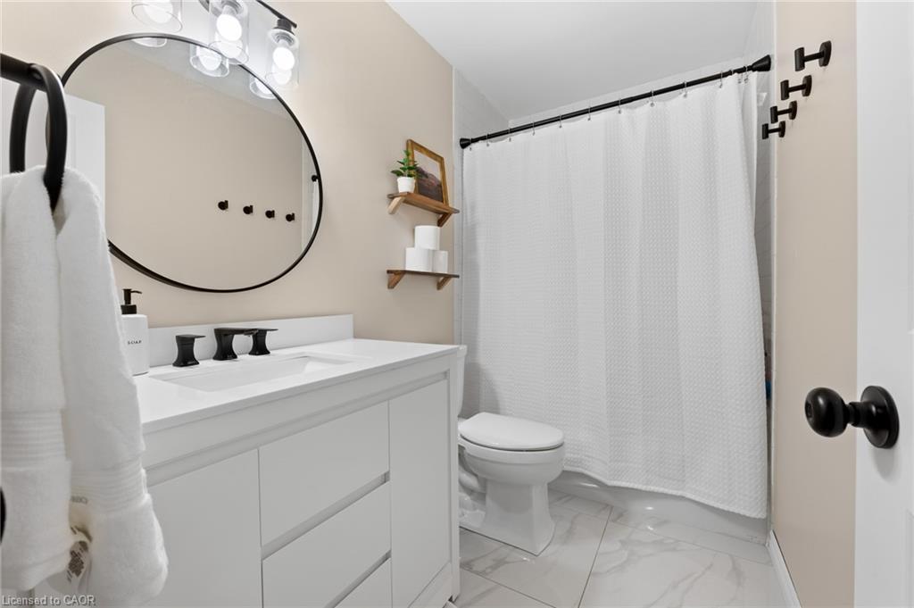 42-286 Cushman Road, St. Catharines, ON - Indoor Photo Showing Bathroom