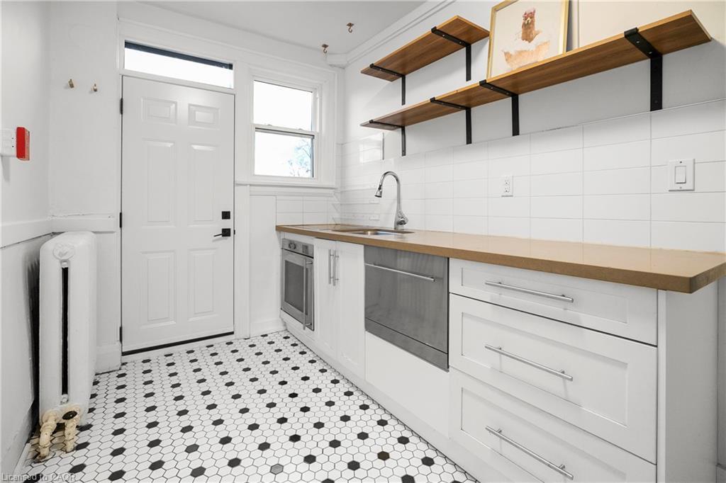 5-312 Aberdeen Avenue, Hamilton, ON - Indoor