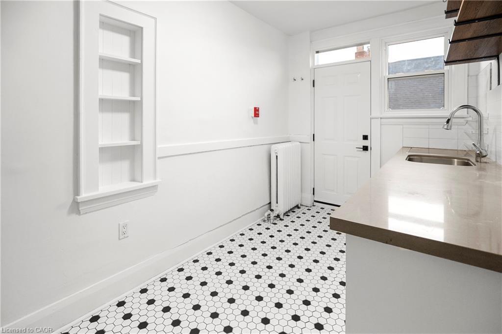 5-312 Aberdeen Avenue, Hamilton, ON - Indoor