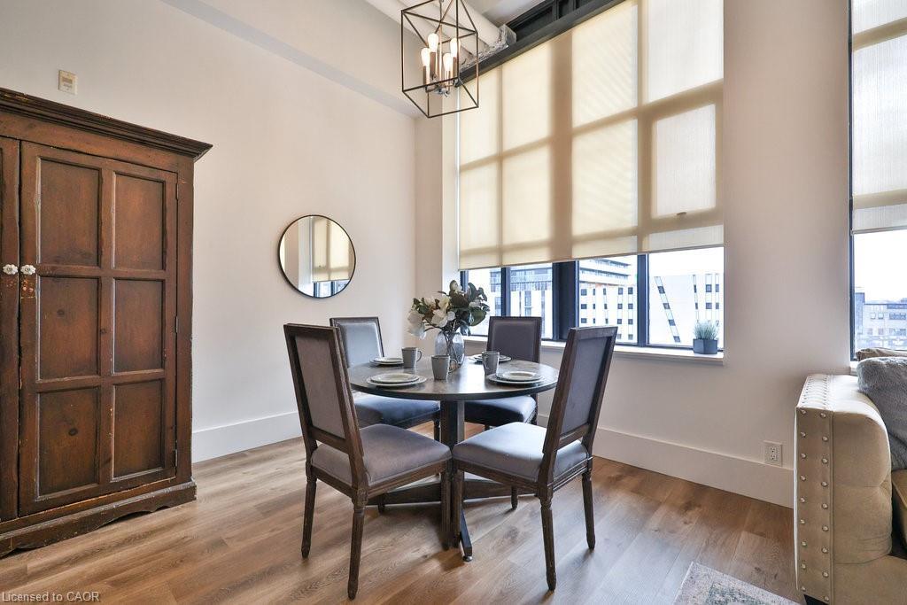 424-404 King Street W, Kitchener, ON - Indoor Photo Showing Dining Room