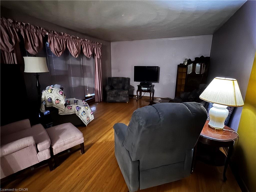 2543 Highway No 6, Mount Hope, ON - Indoor