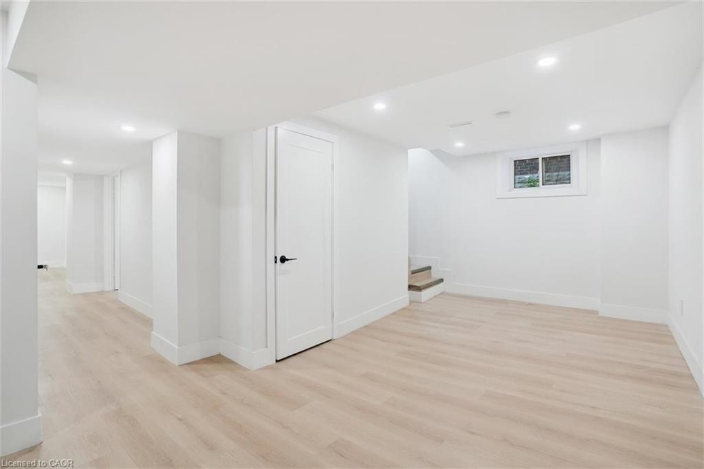 41 Cameron Avenue S, Hamilton, ON - Indoor
