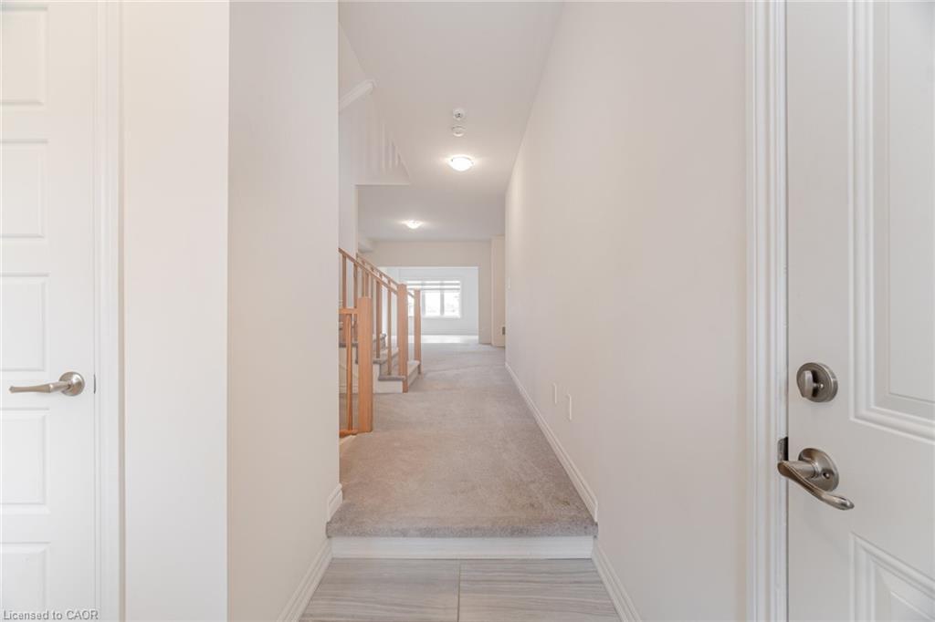 32 George Brier Drive W, Paris, ON - Indoor Photo Showing Other Room