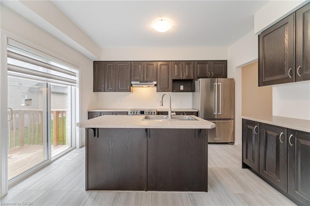 32 George Brier Drive W, Paris, ON - Indoor Photo Showing Kitchen With Stainless Steel Kitchen