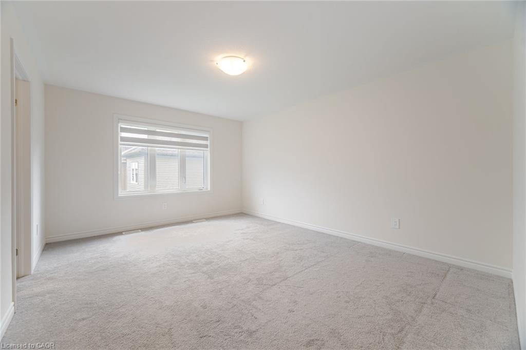 32 George Brier Drive W, Paris, ON - Indoor Photo Showing Other Room