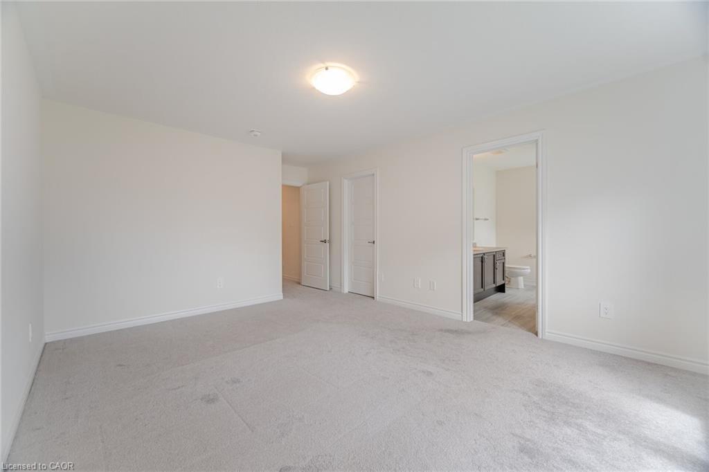 32 George Brier Drive W, Paris, ON - Indoor Photo Showing Other Room