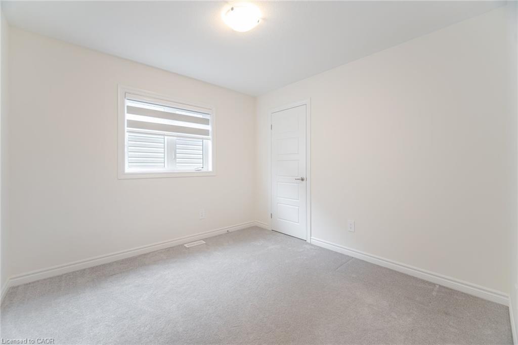 32 George Brier Drive W, Paris, ON - Indoor Photo Showing Other Room