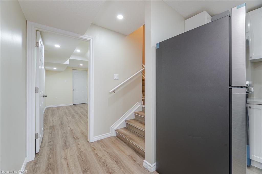 32 George Brier Drive W, Paris, ON - Indoor Photo Showing Other Room