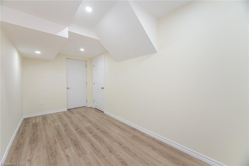 32 George Brier Drive W, Paris, ON - Indoor Photo Showing Other Room