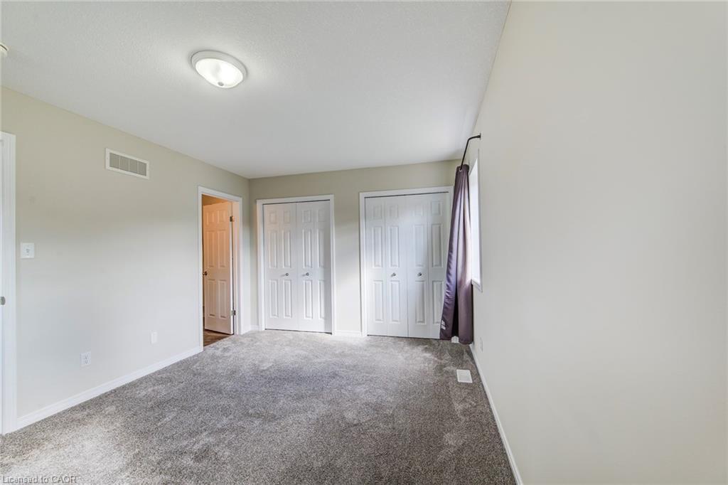 40-50 Pinnacle Drive, Kitchener, ON - Indoor Photo Showing Other Room