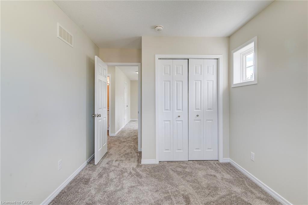 40-50 Pinnacle Drive, Kitchener, ON - Indoor