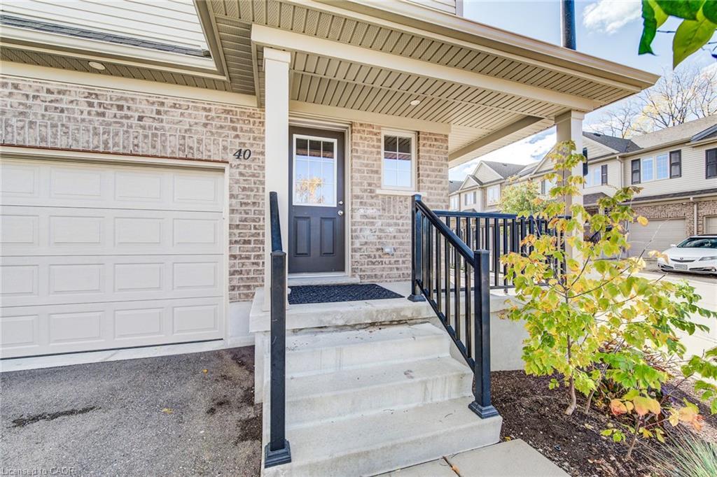 40-50 Pinnacle Drive, Kitchener, ON - Outdoor With Deck Patio Veranda With Exterior