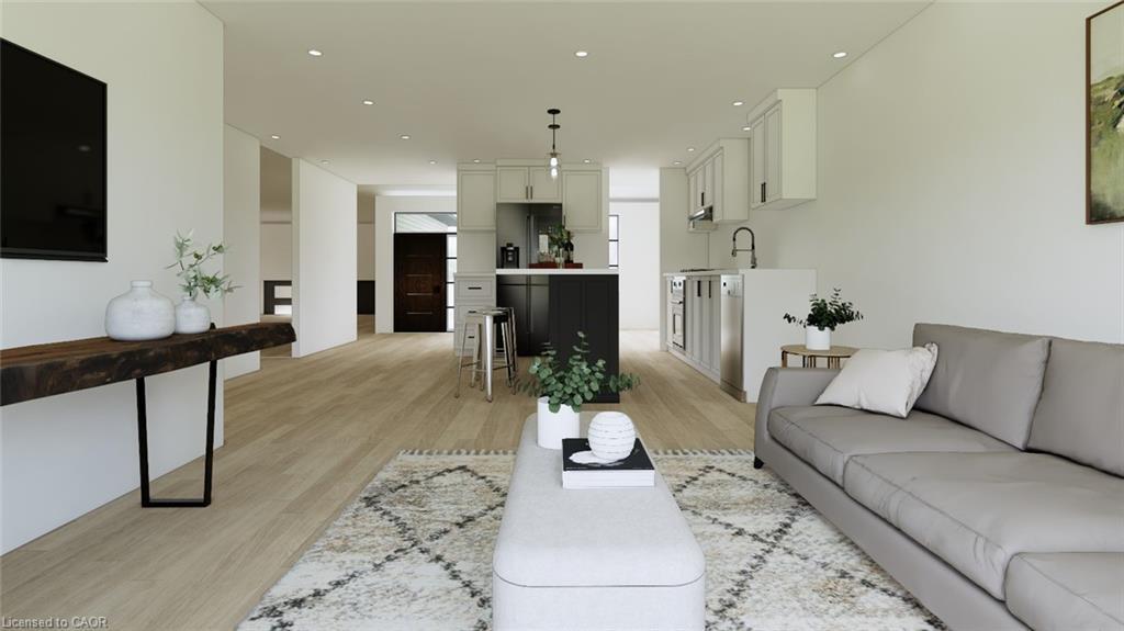 465 Gordon Street, Bothwell, ON - Indoor Photo Showing Living Room