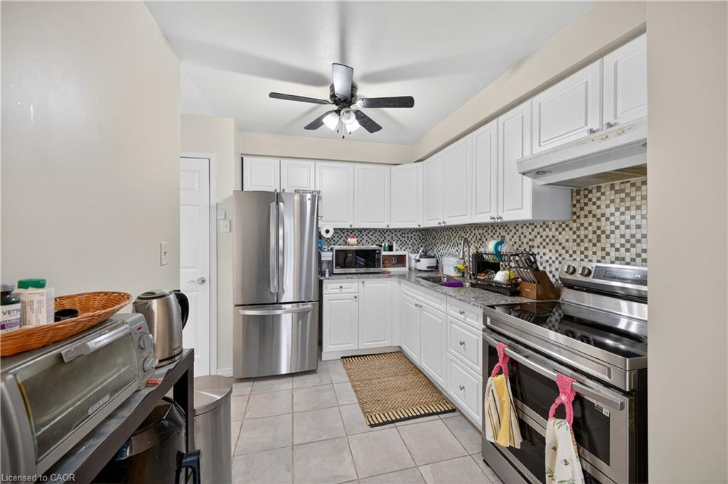 86-860 Rymal Square E, Hamilton, ON - Indoor Photo Showing Kitchen