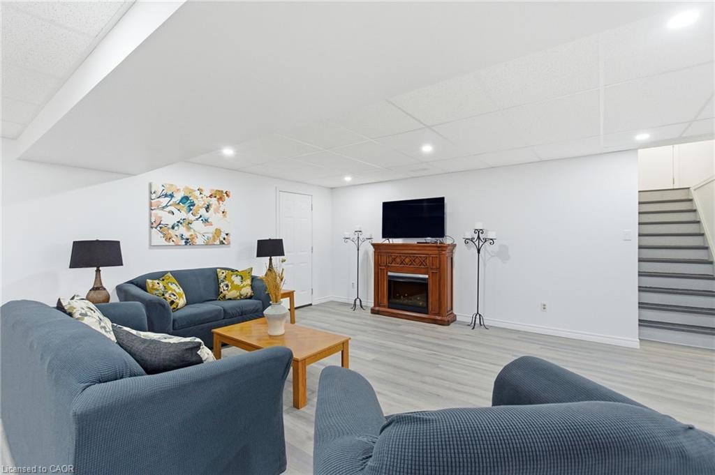 3810 River Road, Caledonia, ON - Indoor With Fireplace