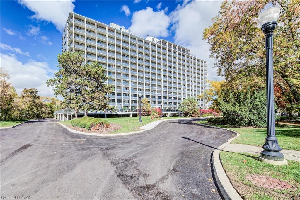 202-58 Bridgeport Road E, Waterloo, ON - Outdoor With Facade