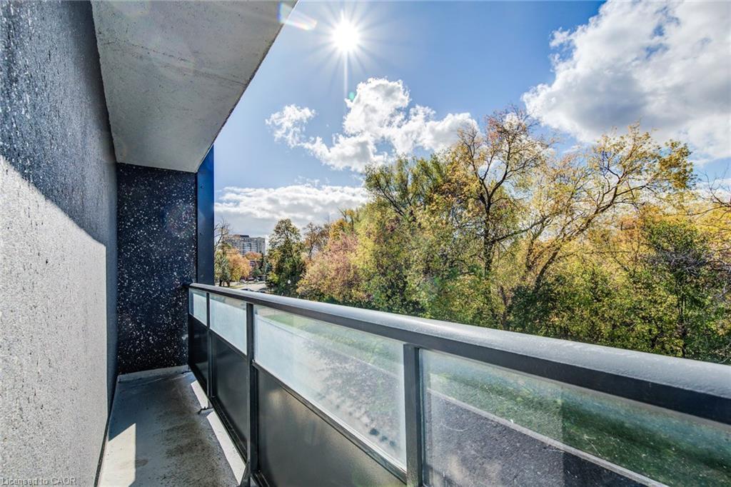 202-58 Bridgeport Road E, Waterloo, ON - Outdoor With Balcony