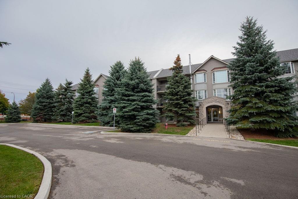 202-990 Golf Links Road, Hamilton, ON - Outdoor