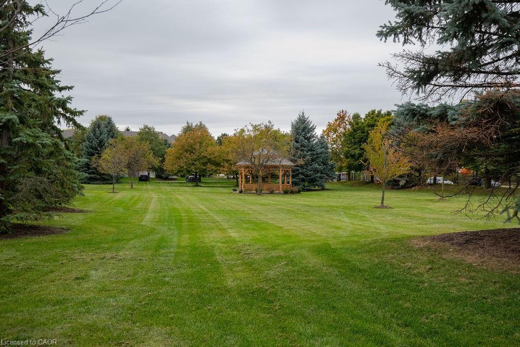 202-990 Golf Links Road, Hamilton, ON - Outdoor