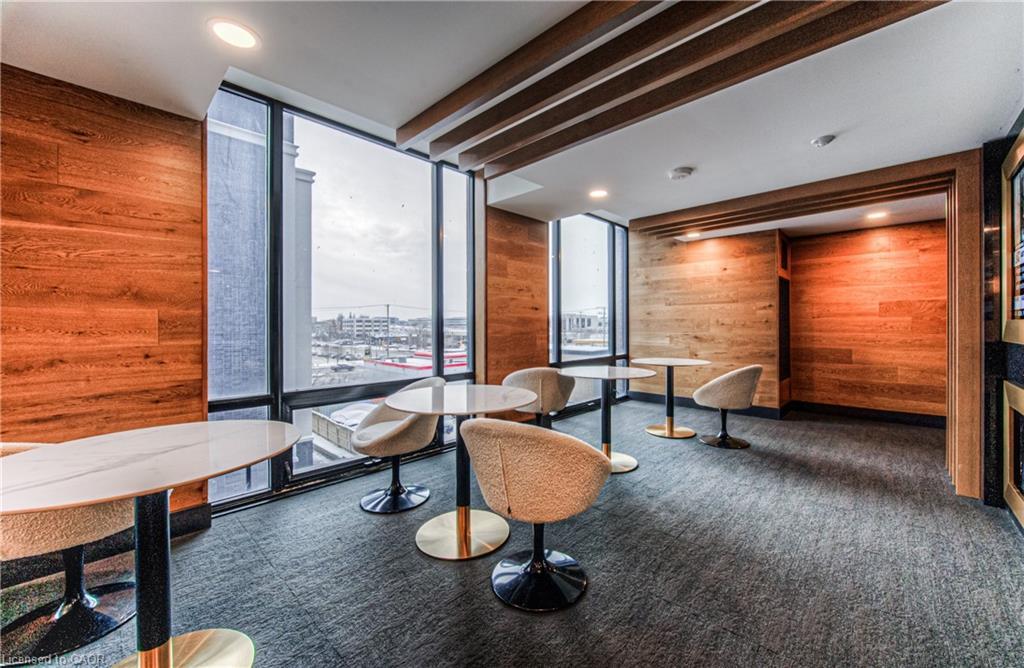 1210-145 Columbia Street W, Waterloo, ON - Indoor Photo Showing Other Room