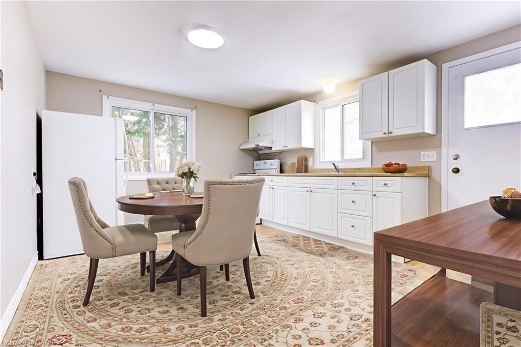 30A Helene Crescent, Waterloo, ON - Indoor Photo Showing Dining Room