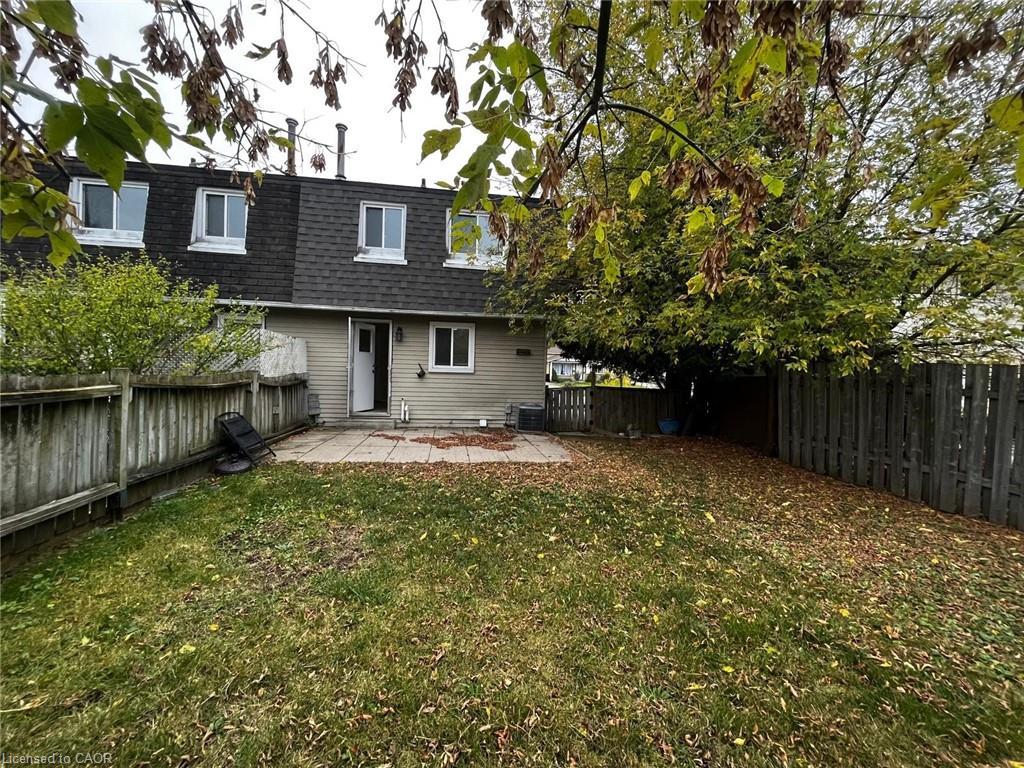 30A Helene Crescent, Waterloo, ON - Outdoor