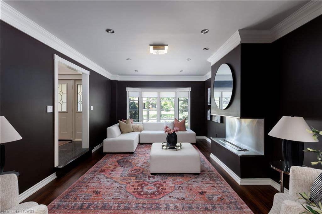 262 Mary Street, Oakville, ON - Indoor