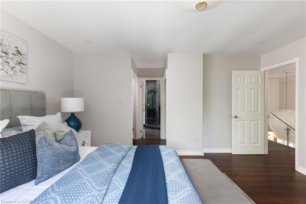 262 Mary Street, Oakville, ON - Indoor Photo Showing Bedroom
