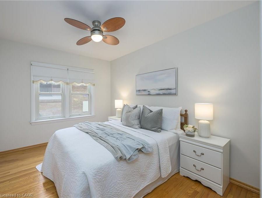 619 Ross Street, London, ON - Indoor Photo Showing Bedroom