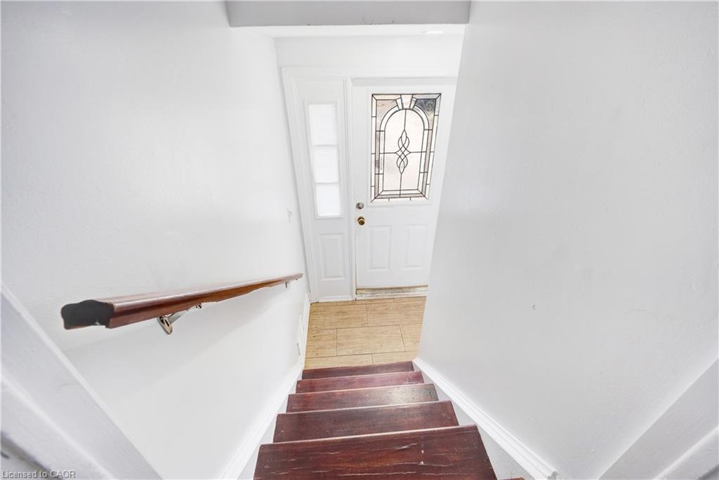 61 Clarence Street, Brampton, ON - Indoor Photo Showing Other Room