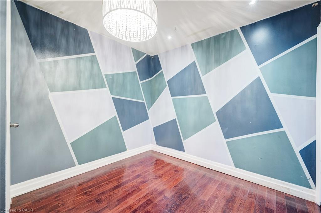 61 Clarence Street, Brampton, ON - Indoor Photo Showing Other Room