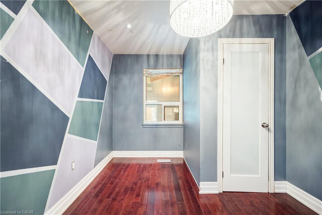 61 Clarence Street, Brampton, ON - Indoor Photo Showing Other Room