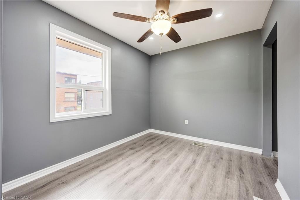 61 Clarence Street, Brampton, ON - Indoor Photo Showing Other Room